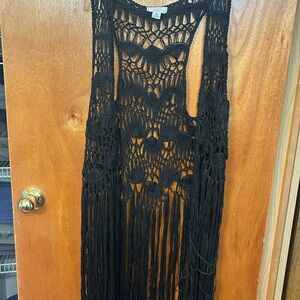 Pink Cattlelac Black Crochet Boho Western Fringe Vest women’s medium